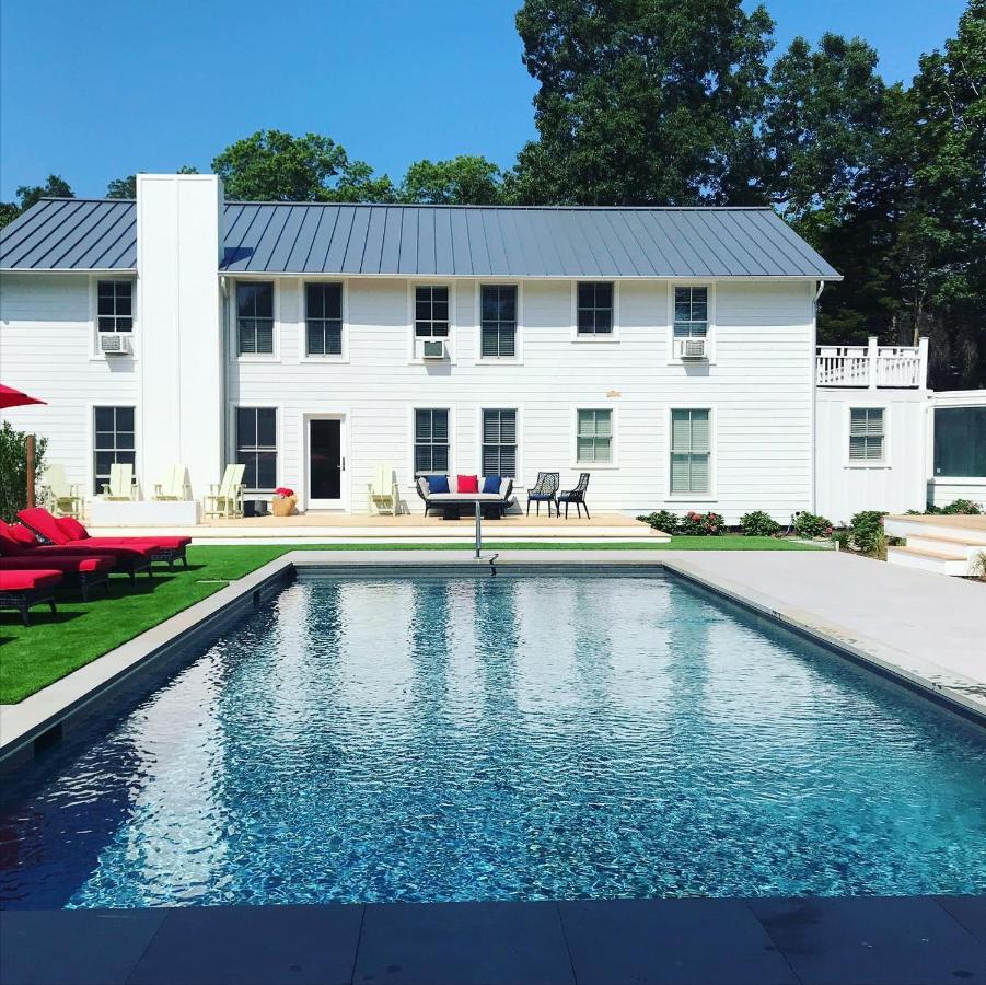 Seven Resort Style Inn Near Beach Shelter Island Heights Екстер'єр фото