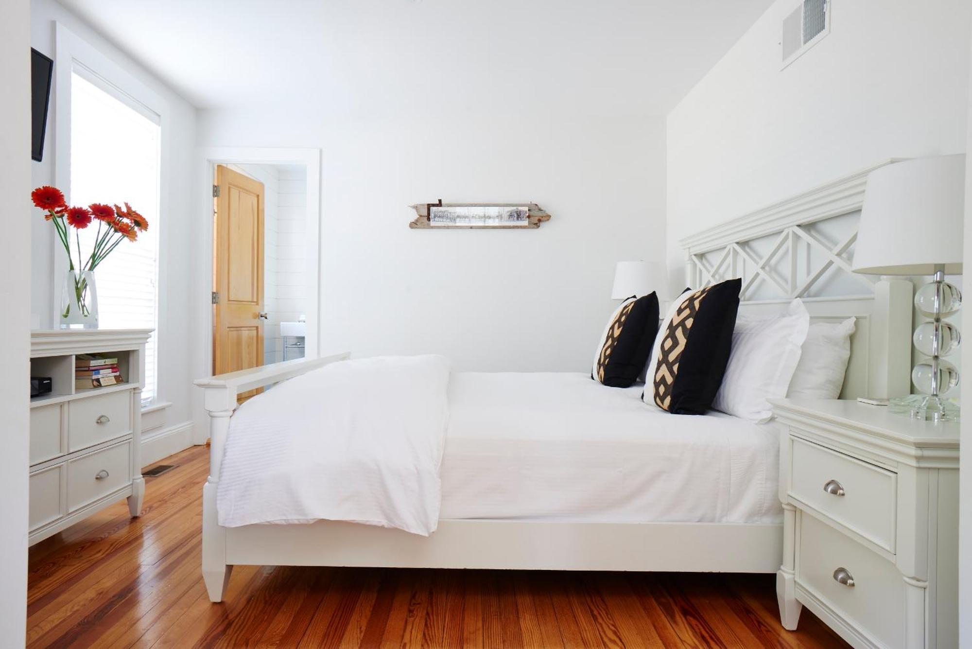Seven Resort Style Inn Near Beach Shelter Island Heights Екстер'єр фото